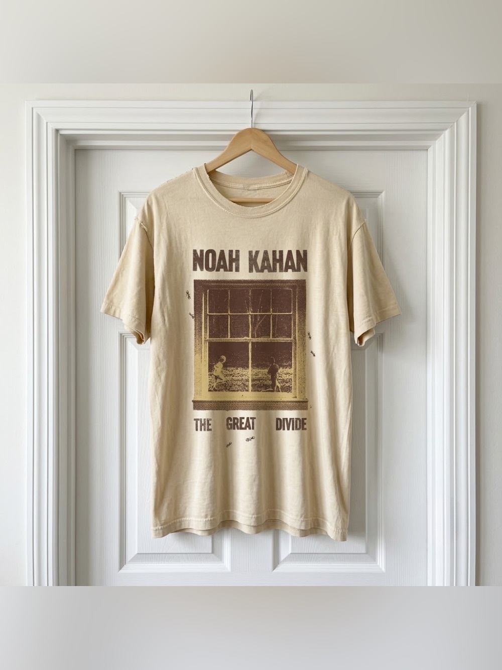 Noah Kahan The Great Divide Tour Gildan Tee Cream Tan Indie Folk Graphic T-Shirt